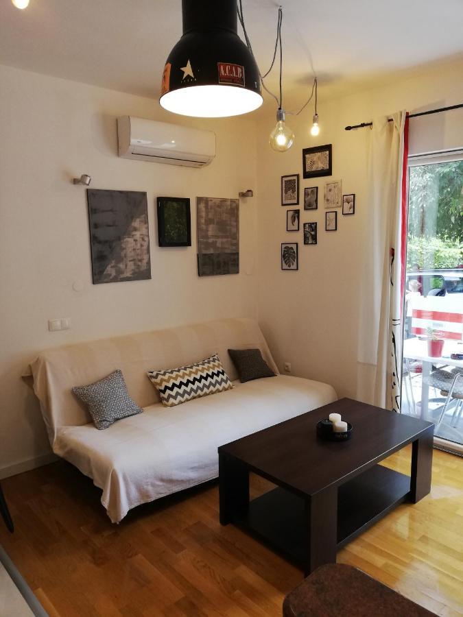 Mala Tonina Apartment Tucepi Bagian luar foto