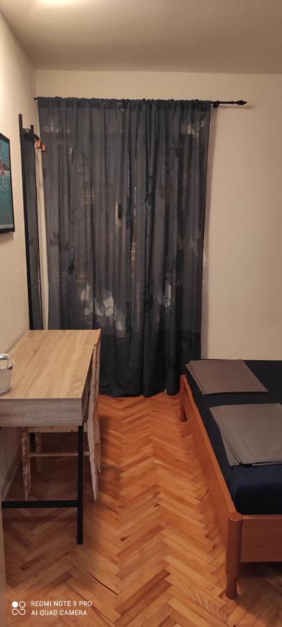 Mala Tonina Apartment Tucepi Bagian luar foto