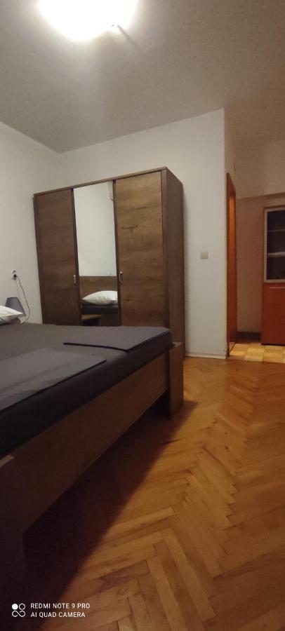 Mala Tonina Apartment Tucepi Bagian luar foto
